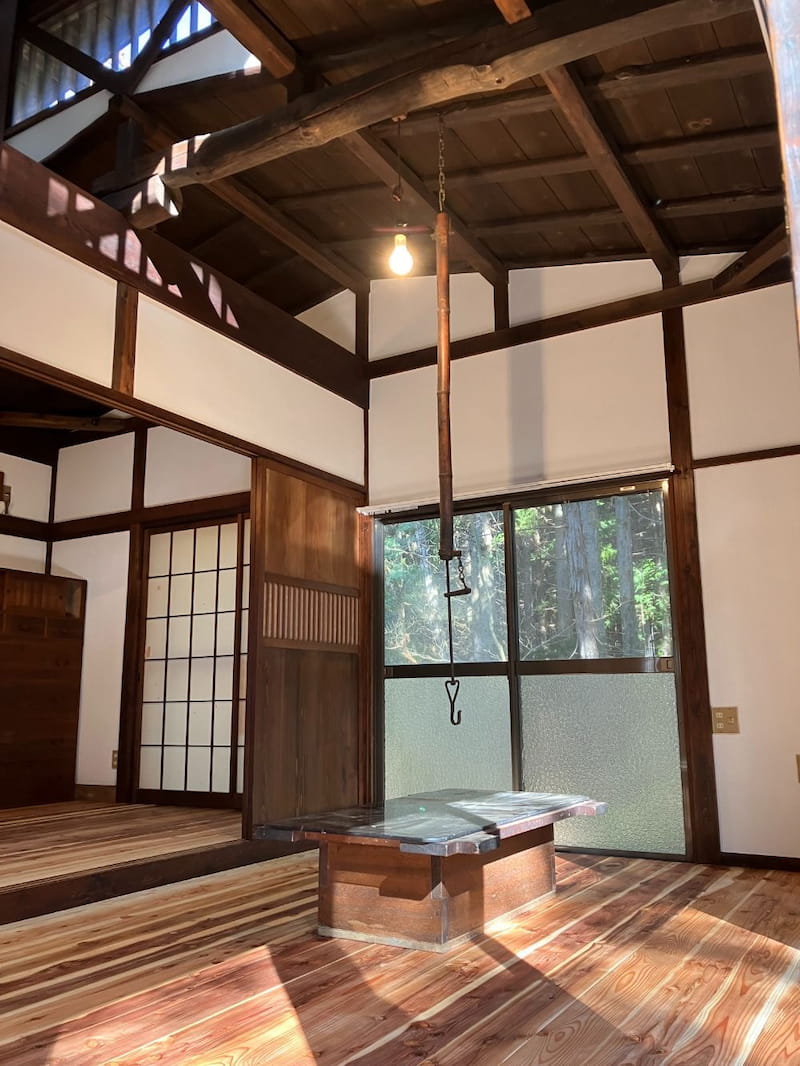 山梨の小屋